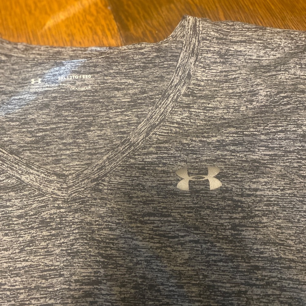 under armour tee